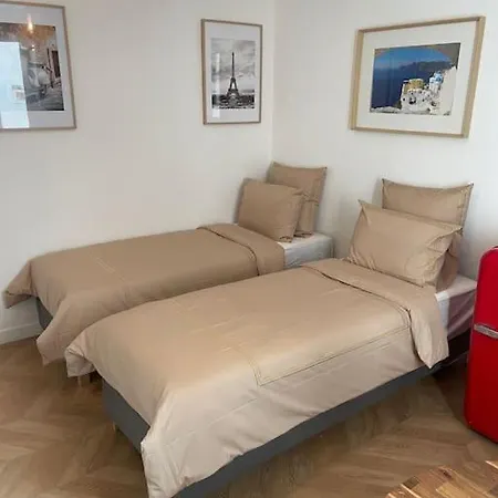 The Place To Be In Appartamento Parigi